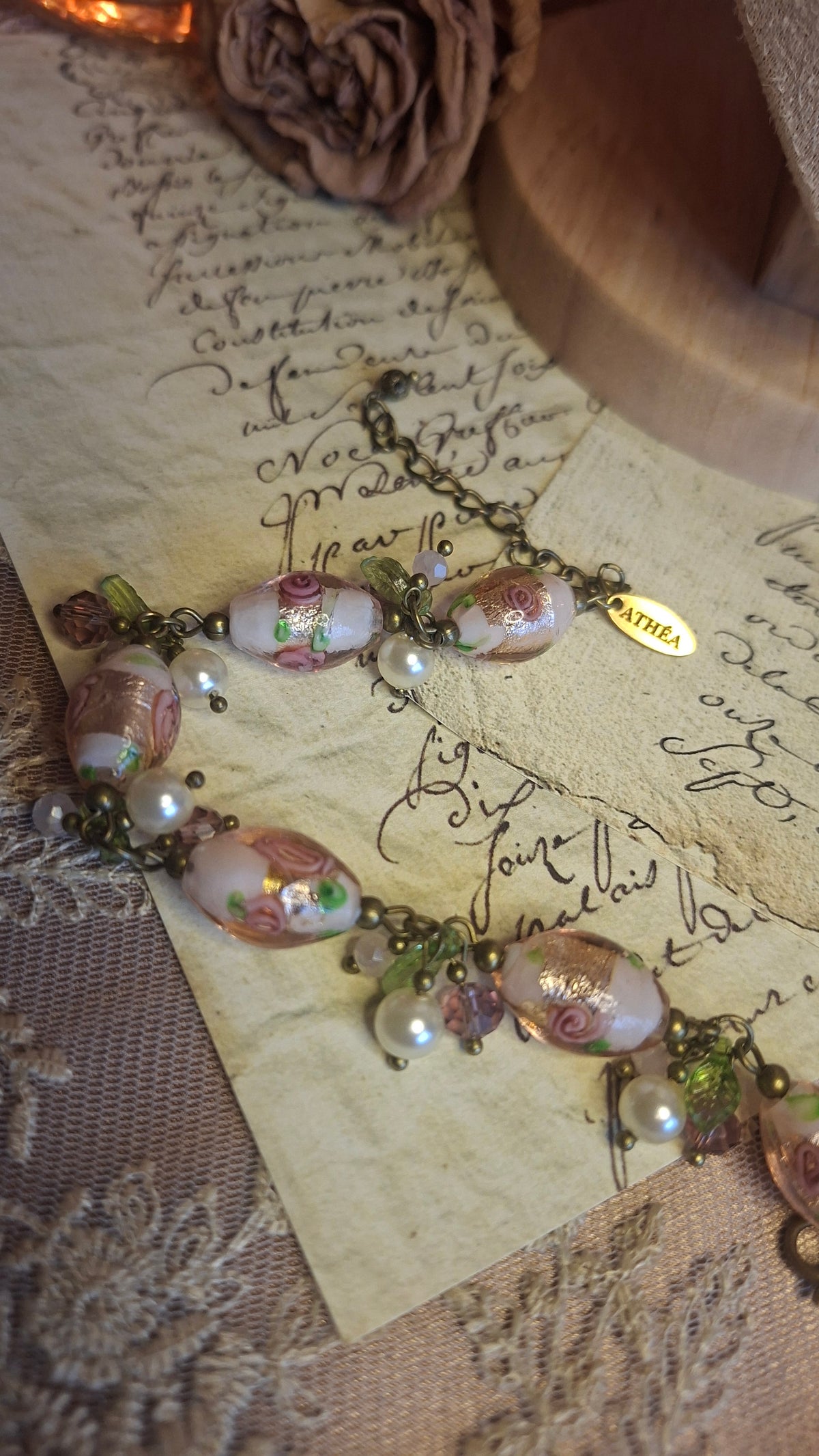 Schmuckset – Halskette, Armband & Ohrringe mit Lampwork-Rosen & Glasperlen