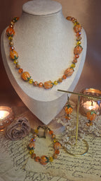 Schmuckset – Halskette, Armband & Ohrringe mit Lampwork-Blütenperlen