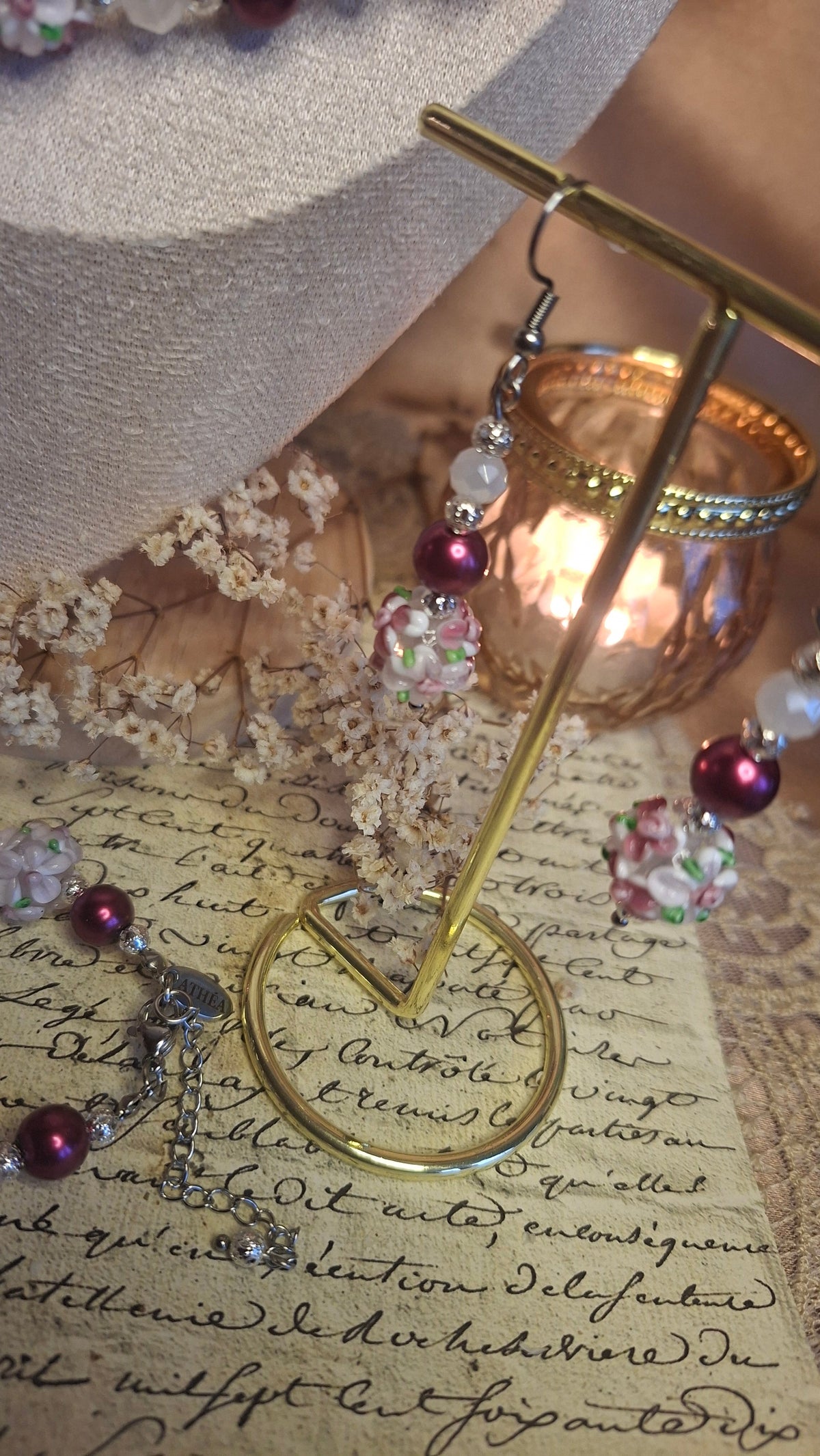 Hänger-Ohrringe mit Lampwork-Blütenperlen