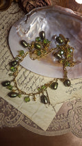 Goldene Perlen-Charm-Halskette – Edelstahl & Süßwasserperlen