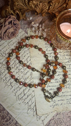 Terrakotta Perlen-Set – Halskette & Armband | Messing, Sandstein & Glasperlen